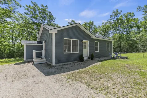 193 Dunton Road Naples ME 04055