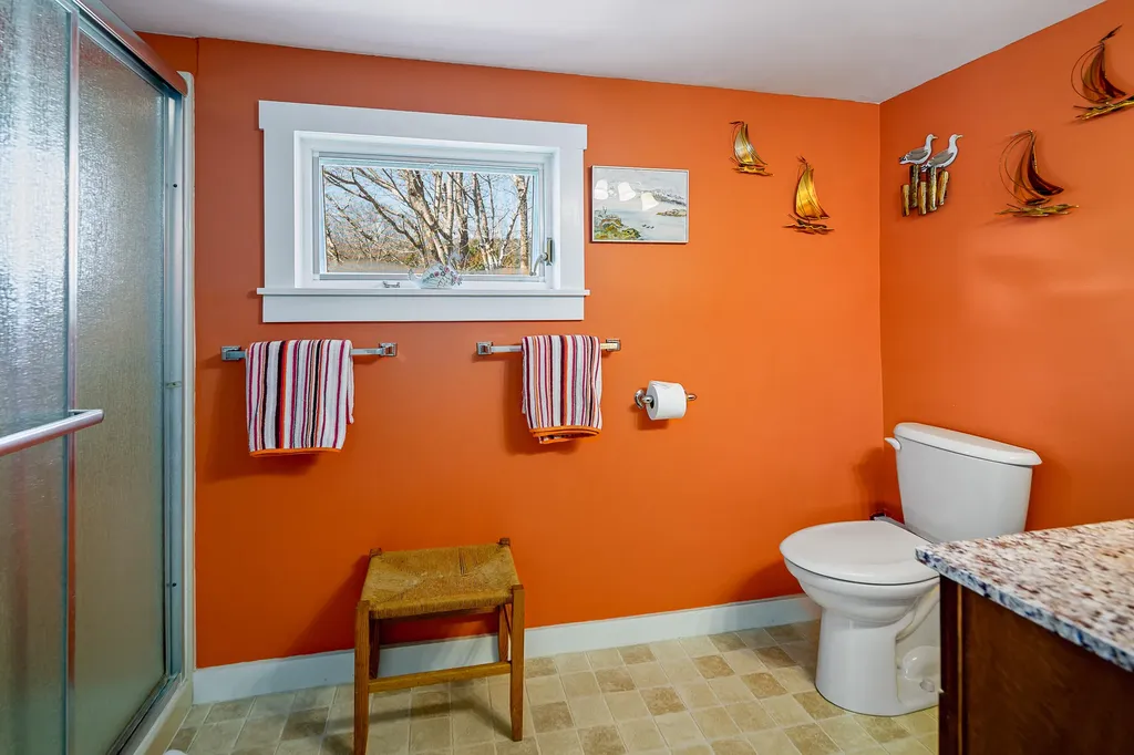 18 Beach Road Lincolnville ME 04849