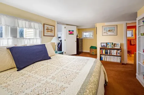 18 Beach Road Lincolnville ME 04849