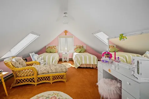 18 Beach Road Lincolnville ME 04849