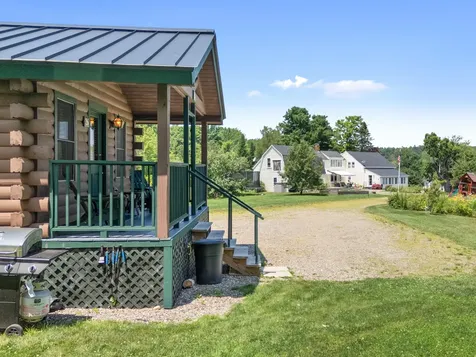 18 Beach Road Lincolnville ME 04849