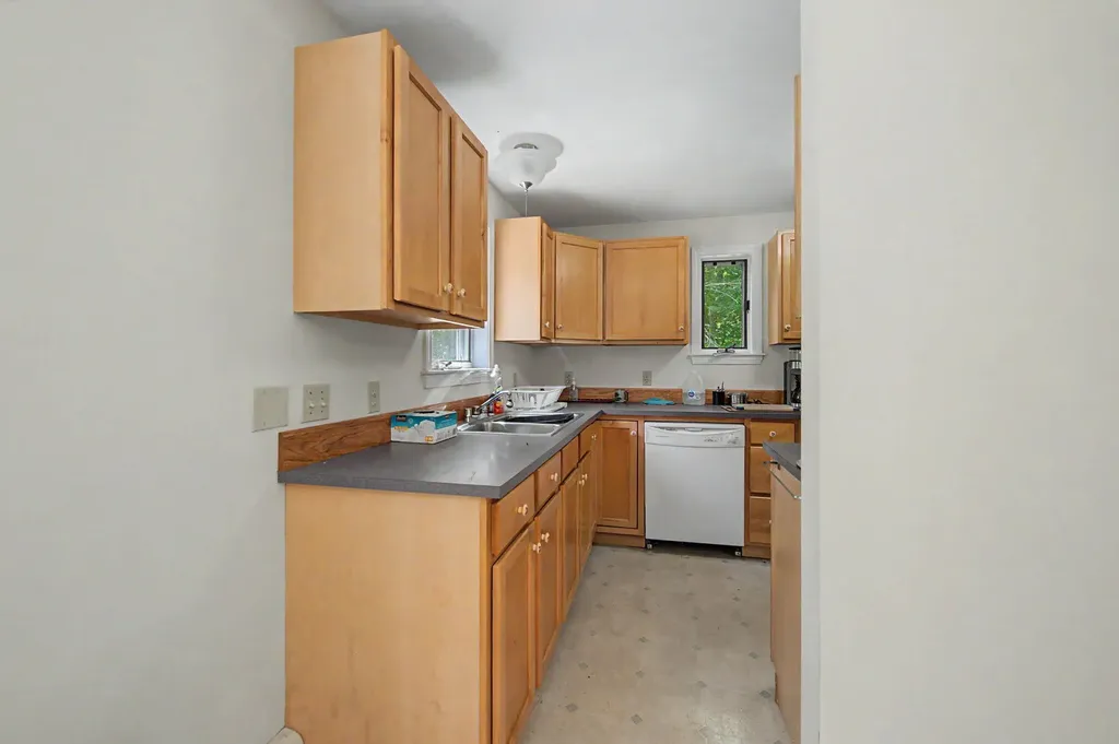 36 Pine Rock Road Naples ME 04055