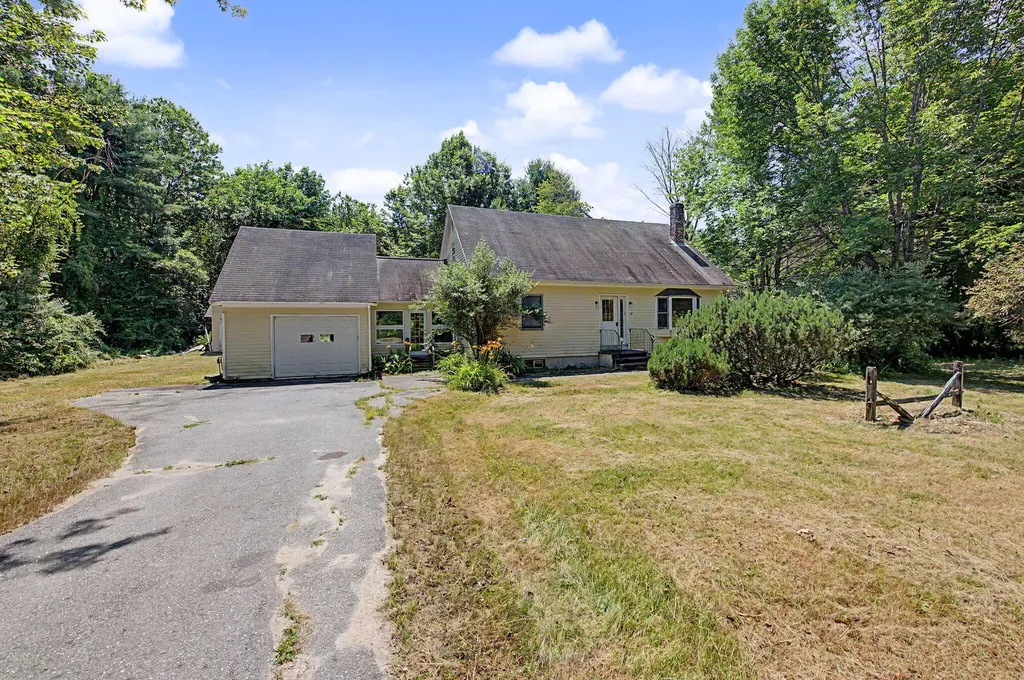 36 Pine Rock Road Naples ME 04055