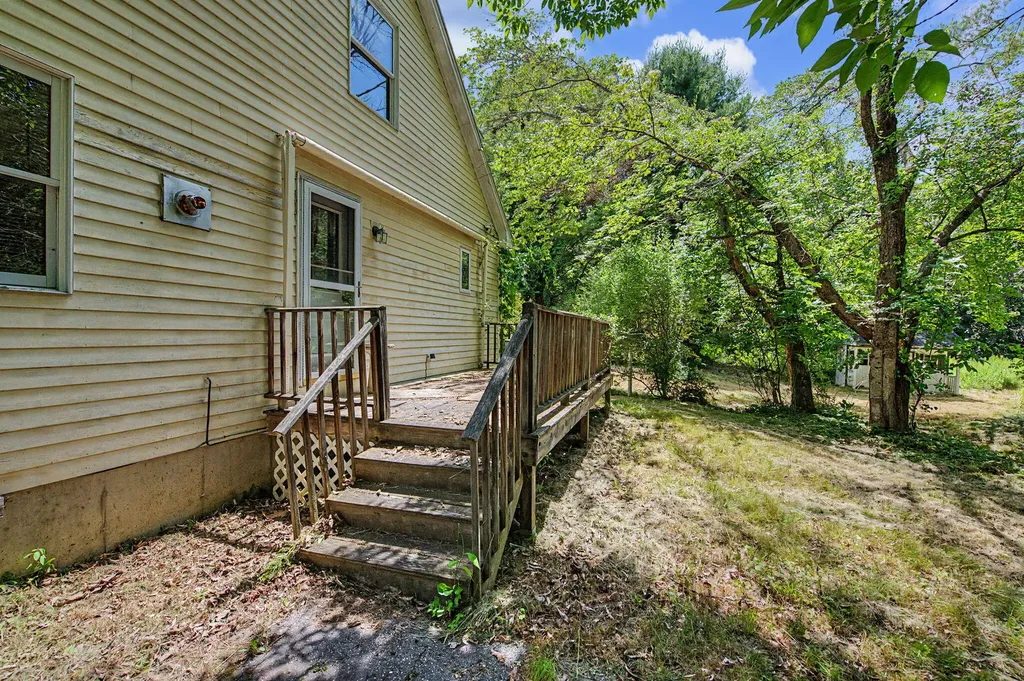 36 Pine Rock Road Naples ME 04055