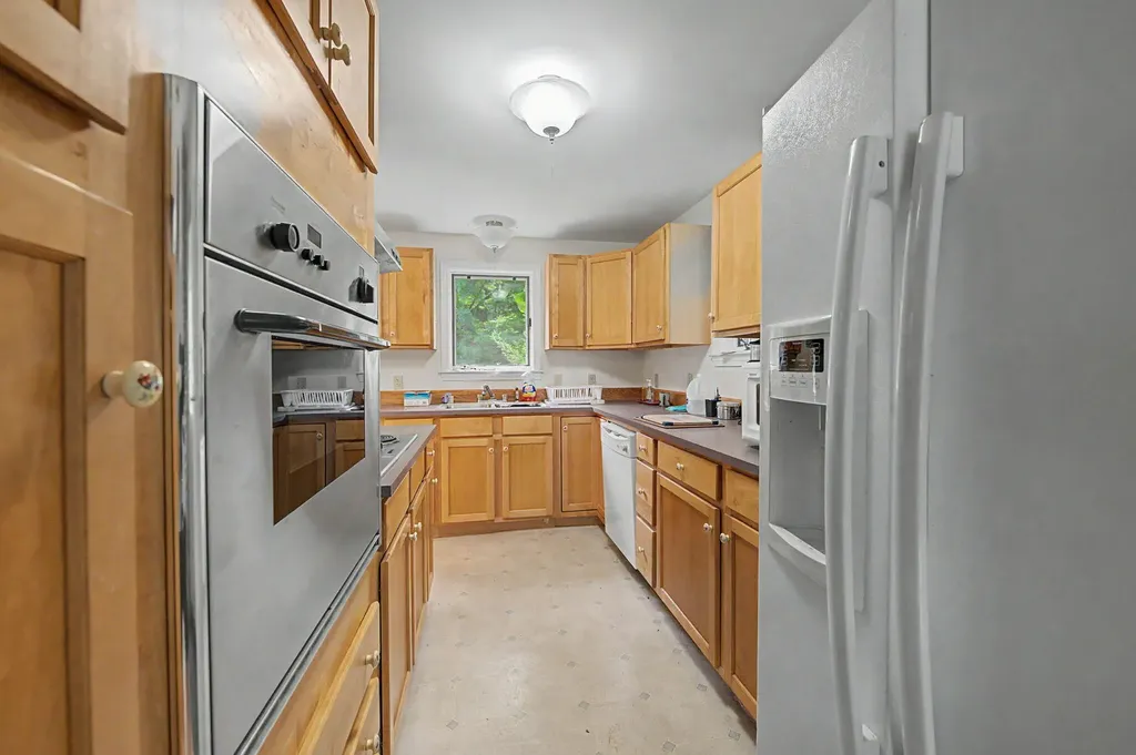 36 Pine Rock Road Naples ME 04055