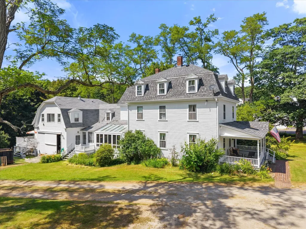 1 Steamboat Wharf Road Brooksville ME 04617