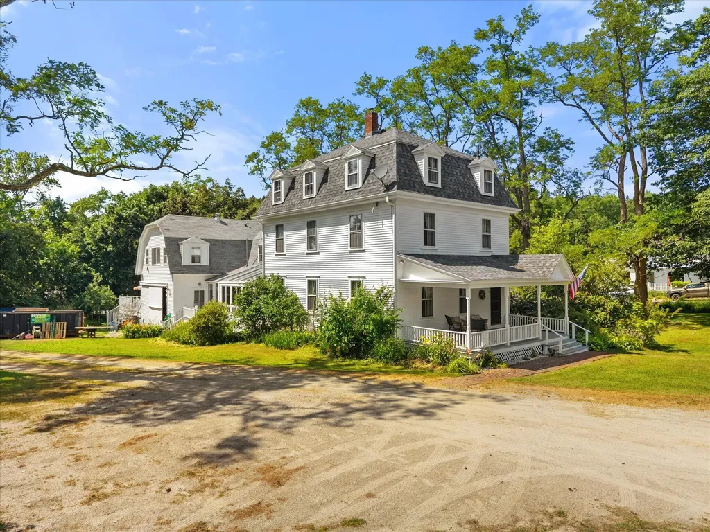 1 Steamboat Wharf Road Brooksville ME 04617