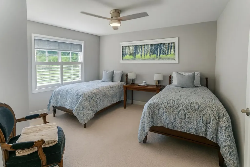 39 South Ridge Road Falmouth ME 04105