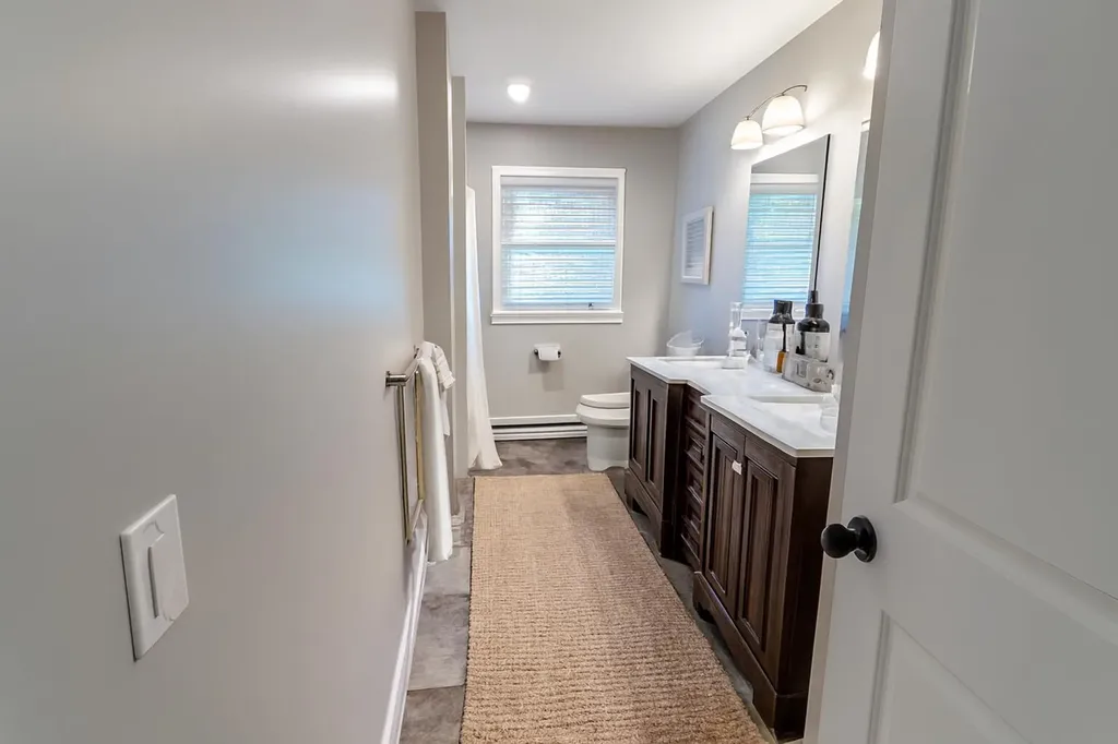 39 South Ridge Road Falmouth ME 04105