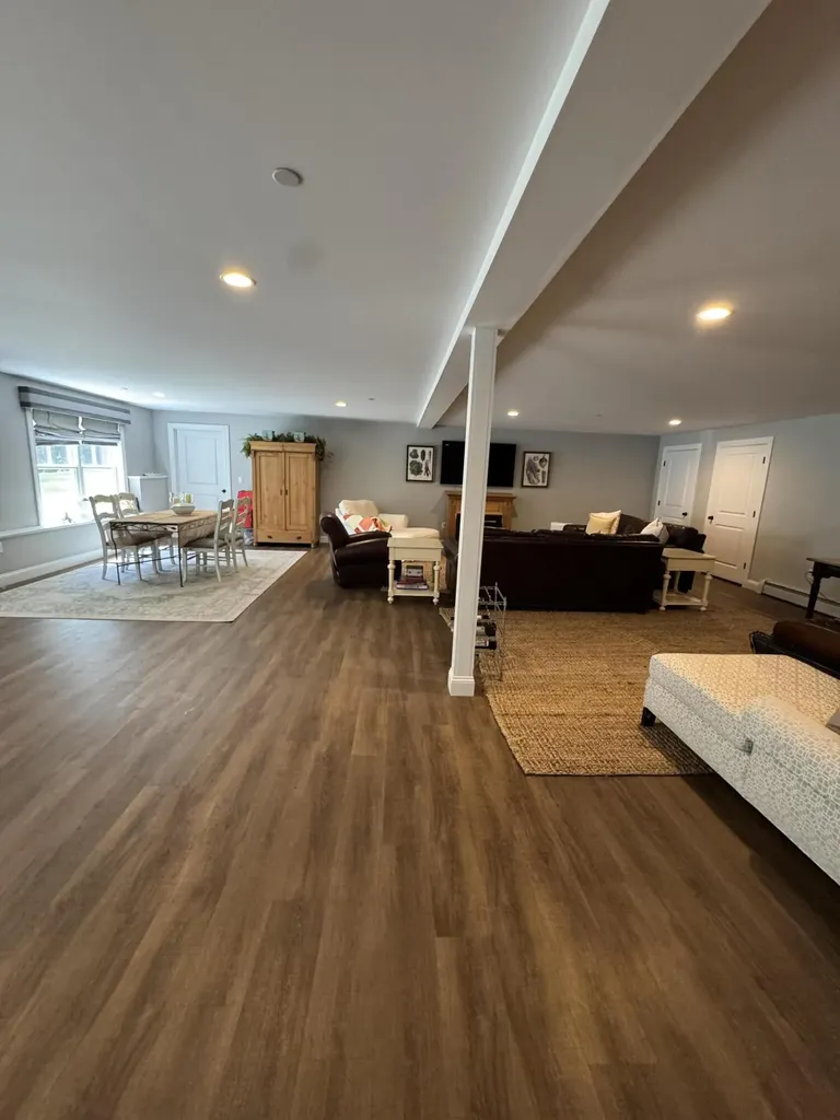 39 South Ridge Road Falmouth ME 04105