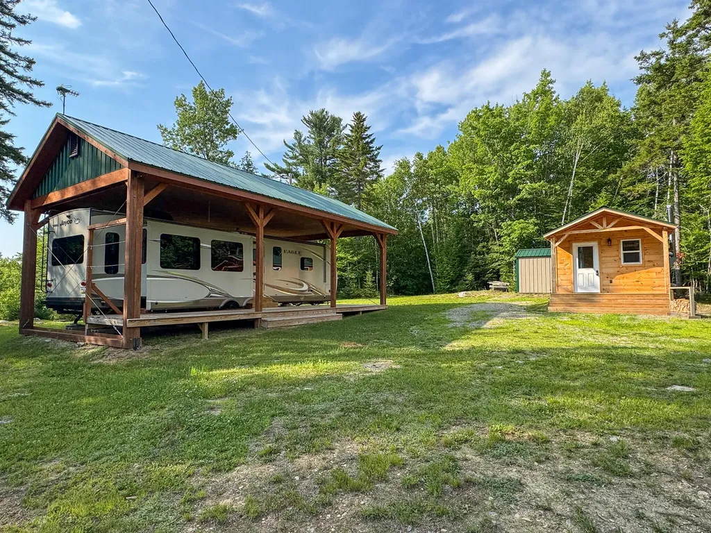 40,45,46 Van Dine Road Medway ME 04460