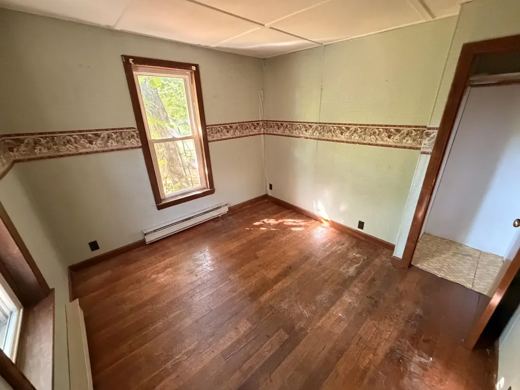 97 Pride Road Auburn ME 04210