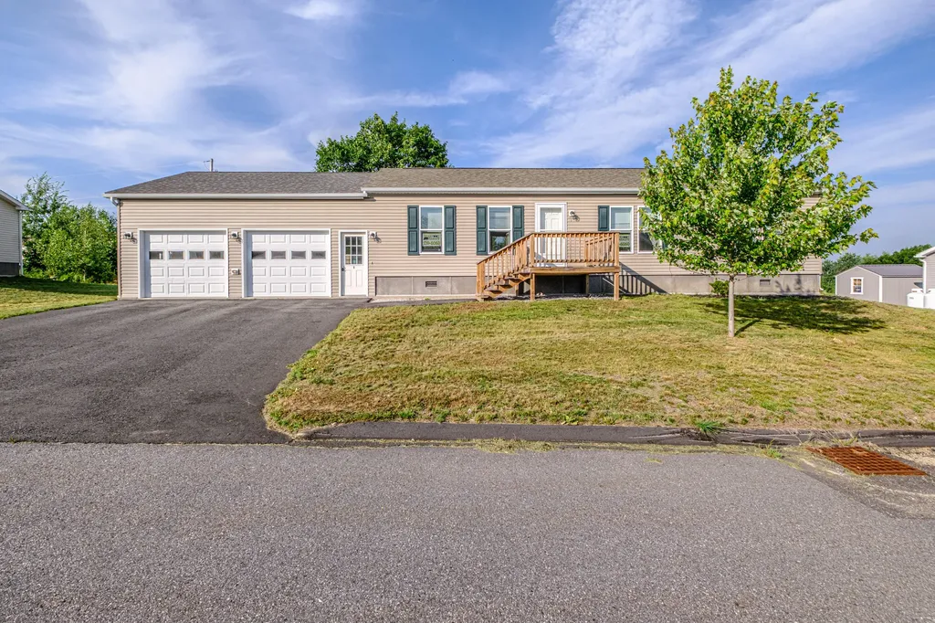 6 Cypress Drive Norway ME 04268