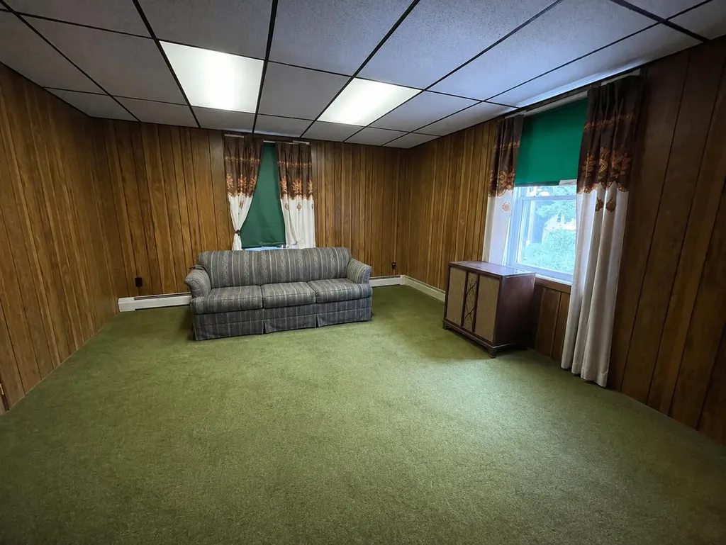 22 Penobscot Street Orono ME 04473