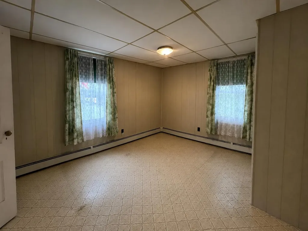 22 Penobscot Street Orono ME 04473