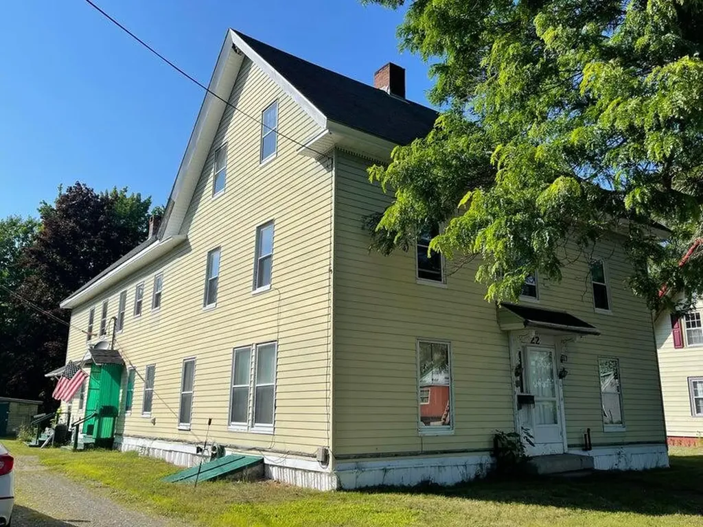 22 Penobscot Street Orono ME 04473
