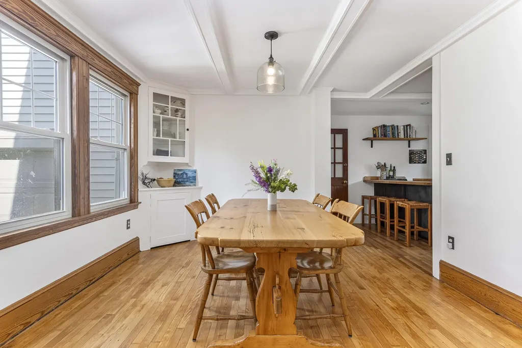 67 Elsmere Avenue South Portland ME 04106