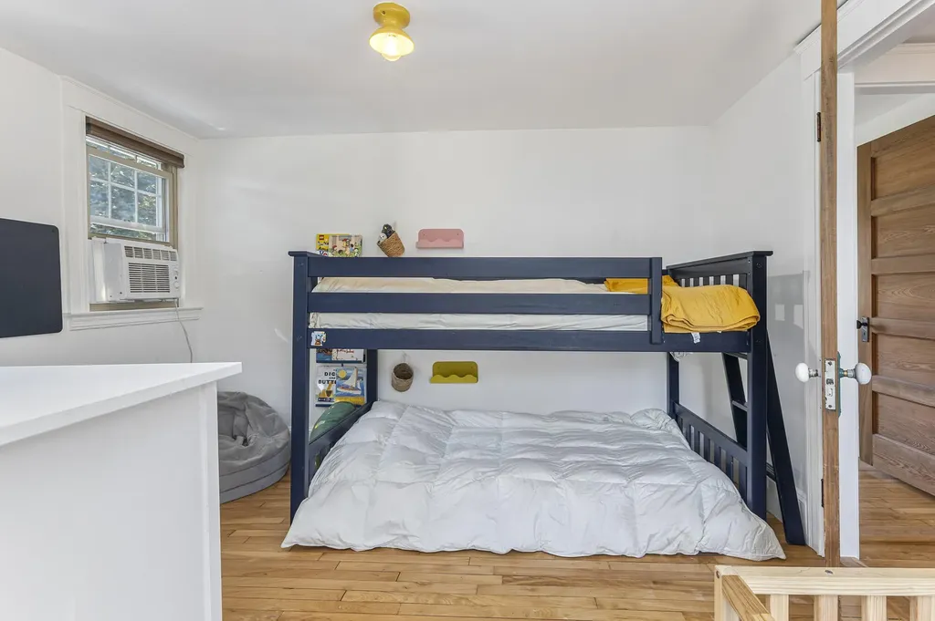 67 Elsmere Avenue South Portland ME 04106