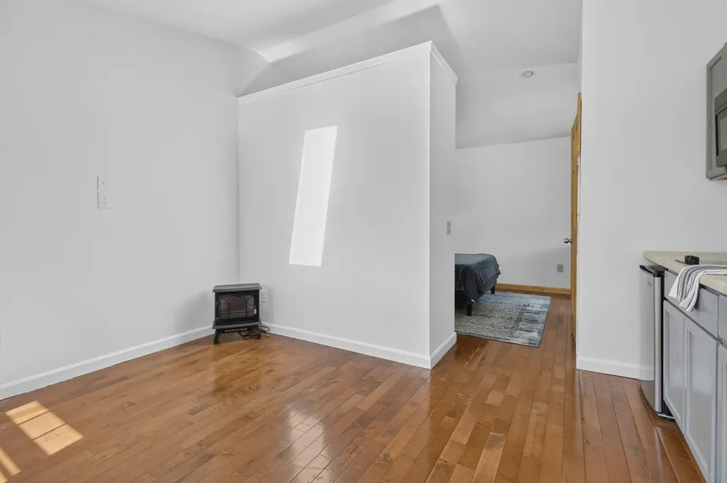 67 Elsmere Avenue South Portland ME 04106