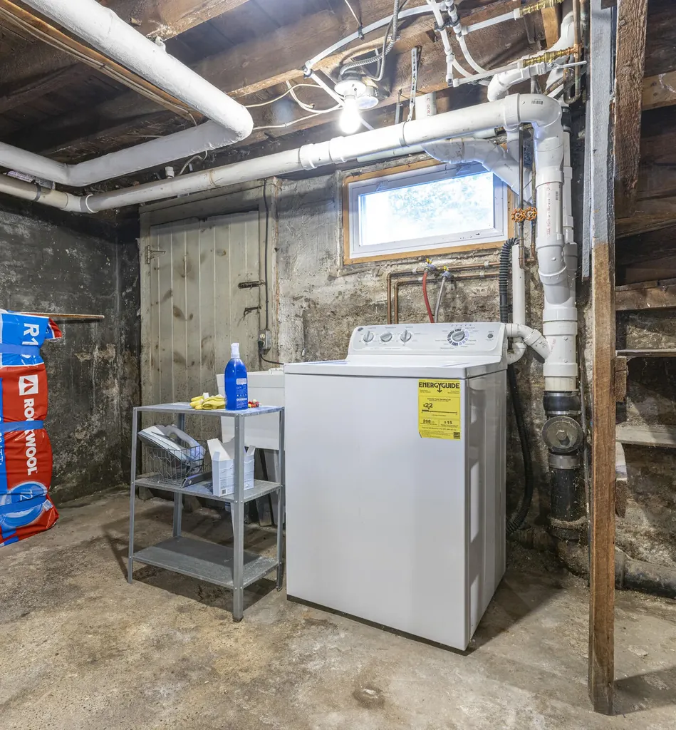 67 Elsmere Avenue South Portland ME 04106