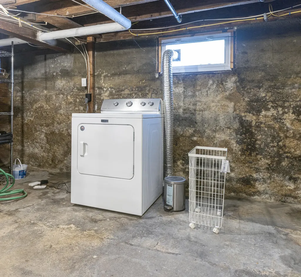 67 Elsmere Avenue South Portland ME 04106