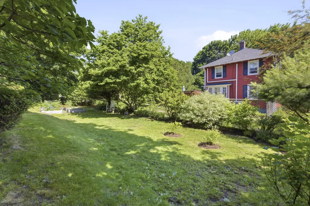 67 Elsmere Avenue South Portland ME 04106