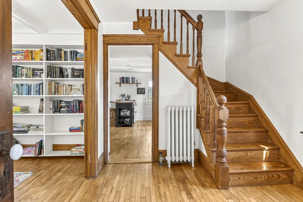 67 Elsmere Avenue South Portland ME 04106