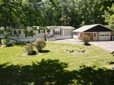 12 Forest Hills Drive Levant ME 04456