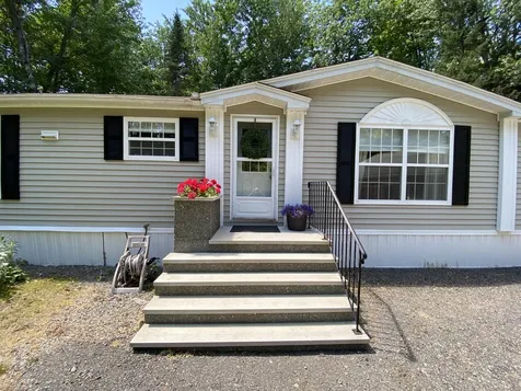 12 Forest Hills Drive Levant ME 04456