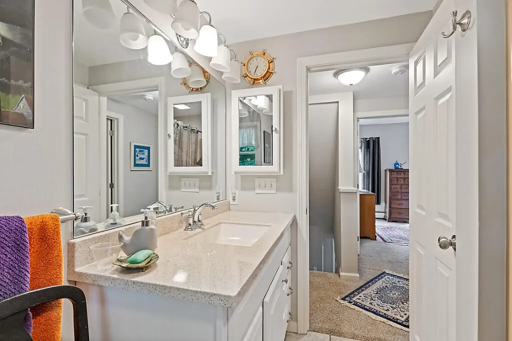 83 Middle Street Hallowell ME 04347