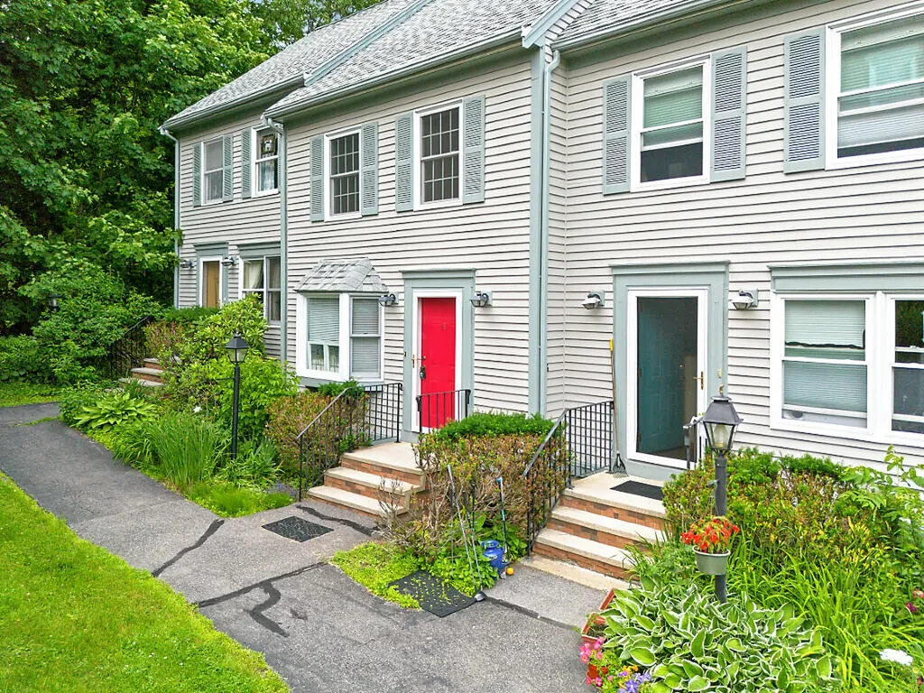 83 Middle Street Hallowell ME 04347