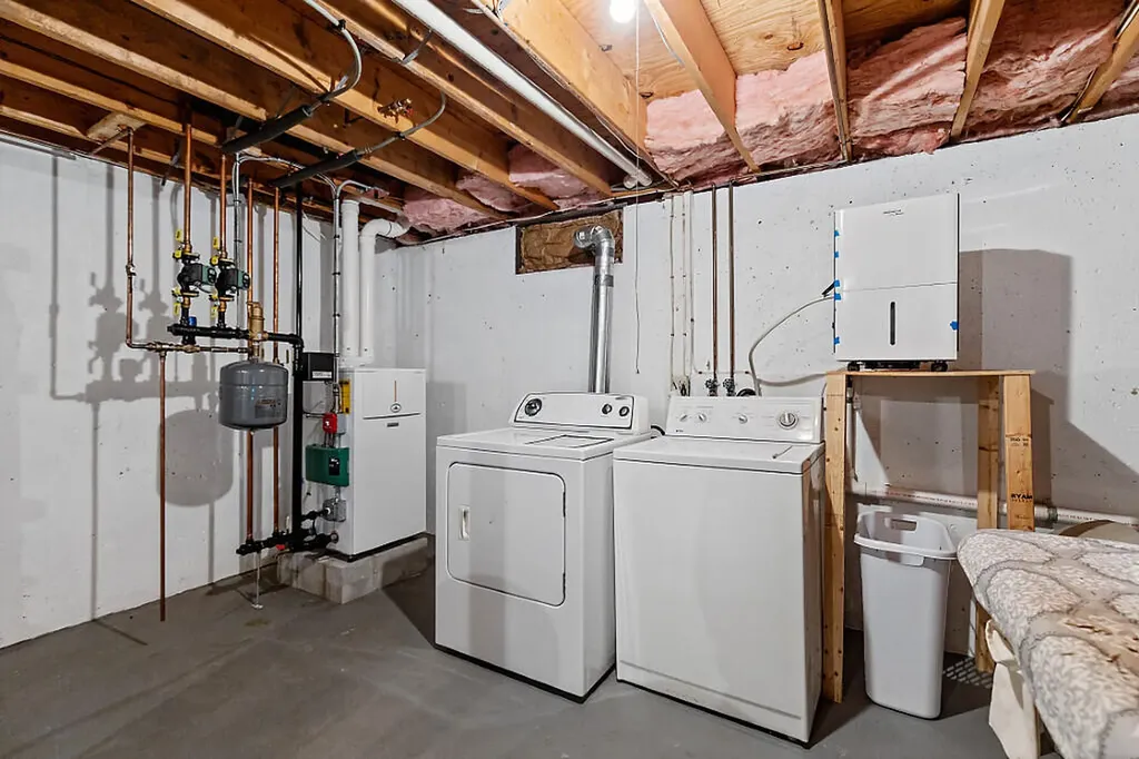 83 Middle Street Hallowell ME 04347