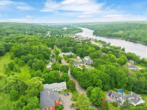 83 Middle Street Hallowell ME 04347
