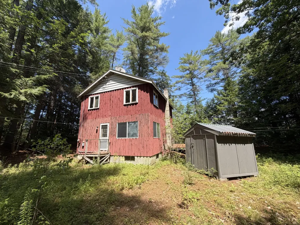 34 Spruce Lane Hollis ME 04042
