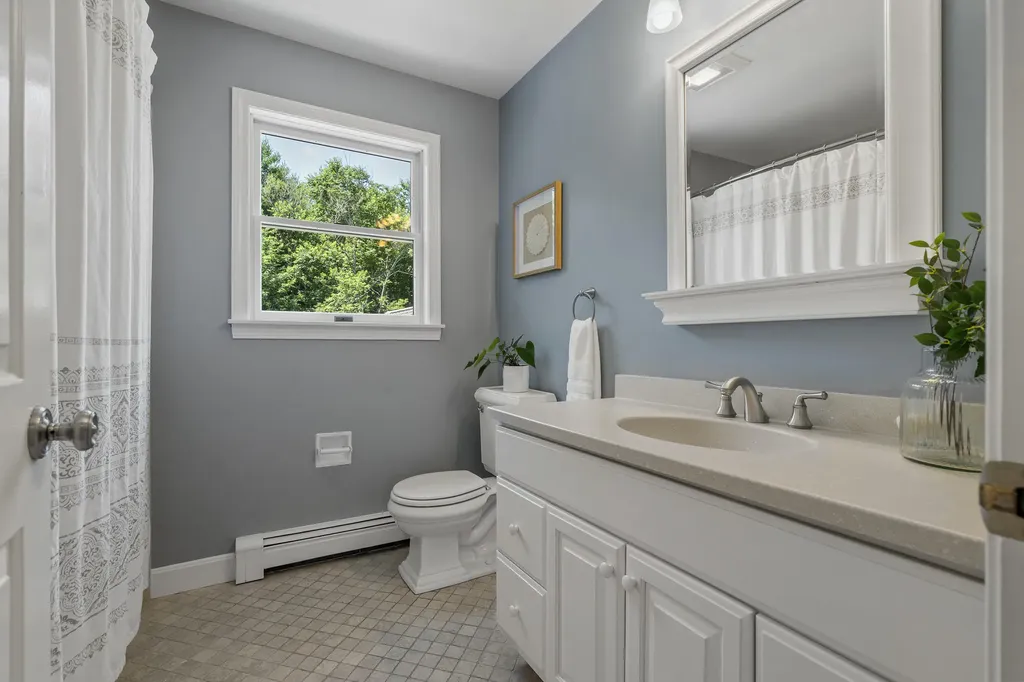35 Fieldstone Drive Yarmouth ME 04096