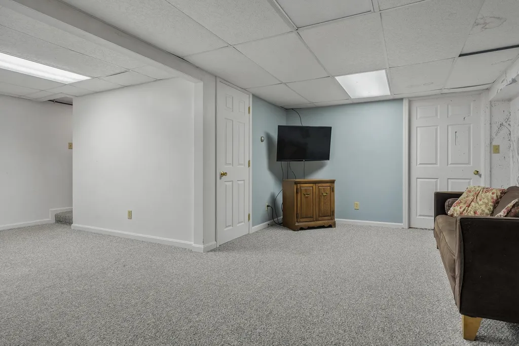 35 Fieldstone Drive Yarmouth ME 04096