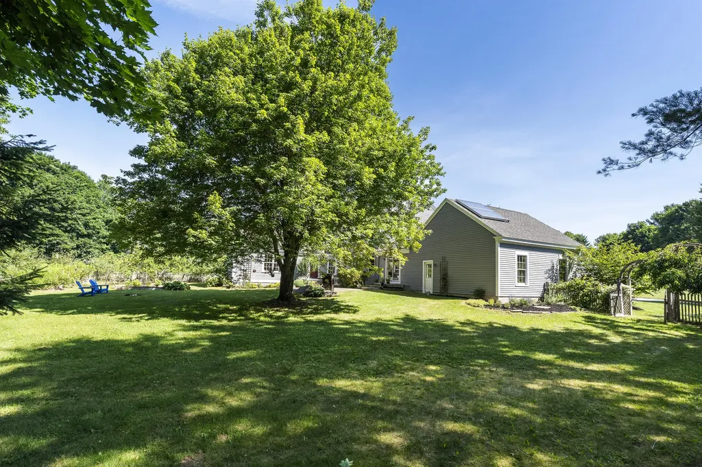 35 Fieldstone Drive Yarmouth ME 04096