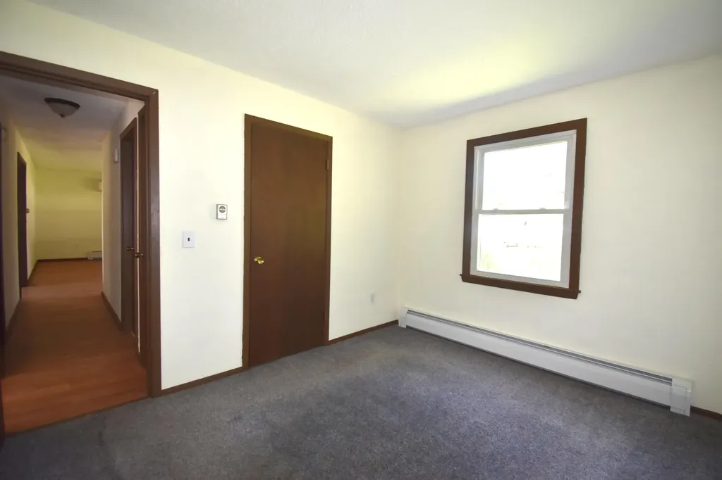 59 Lunt Road Newport ME 04953