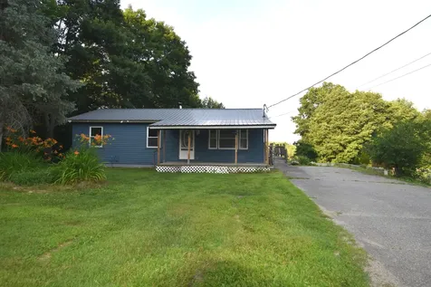 59 Lunt Road Newport ME 04953