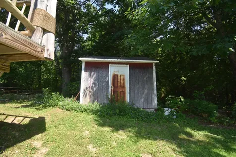 59 Lunt Road Newport ME 04953