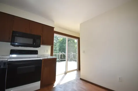 59 Lunt Road Newport ME 04953
