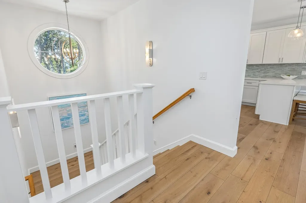 423 Seaside Avenue Saco ME 04072