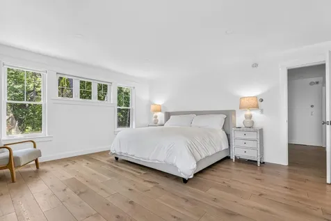 423 Seaside Avenue Saco ME 04072