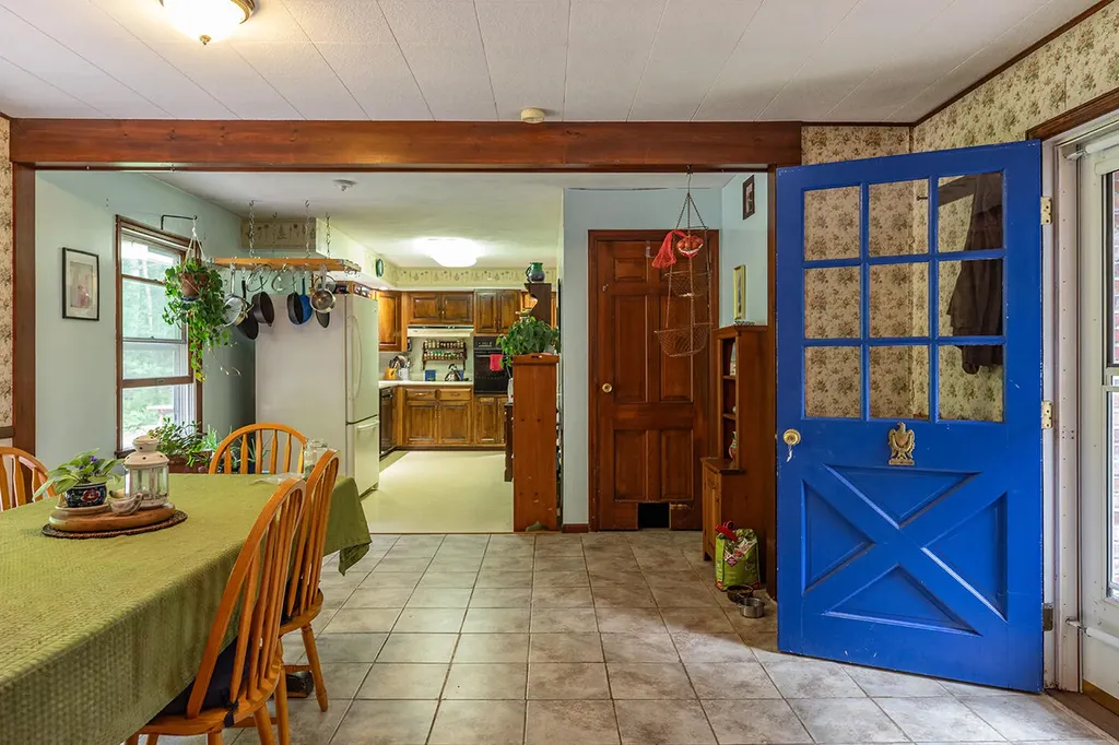 345 Buzzell Hill Road Hope ME 04847