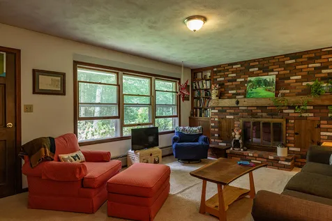 345 Buzzell Hill Road Hope ME 04847