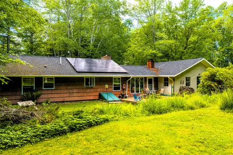 345 Buzzell Hill Road Hope ME 04847