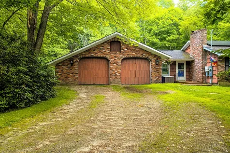 345 Buzzell Hill Road Hope ME 04847