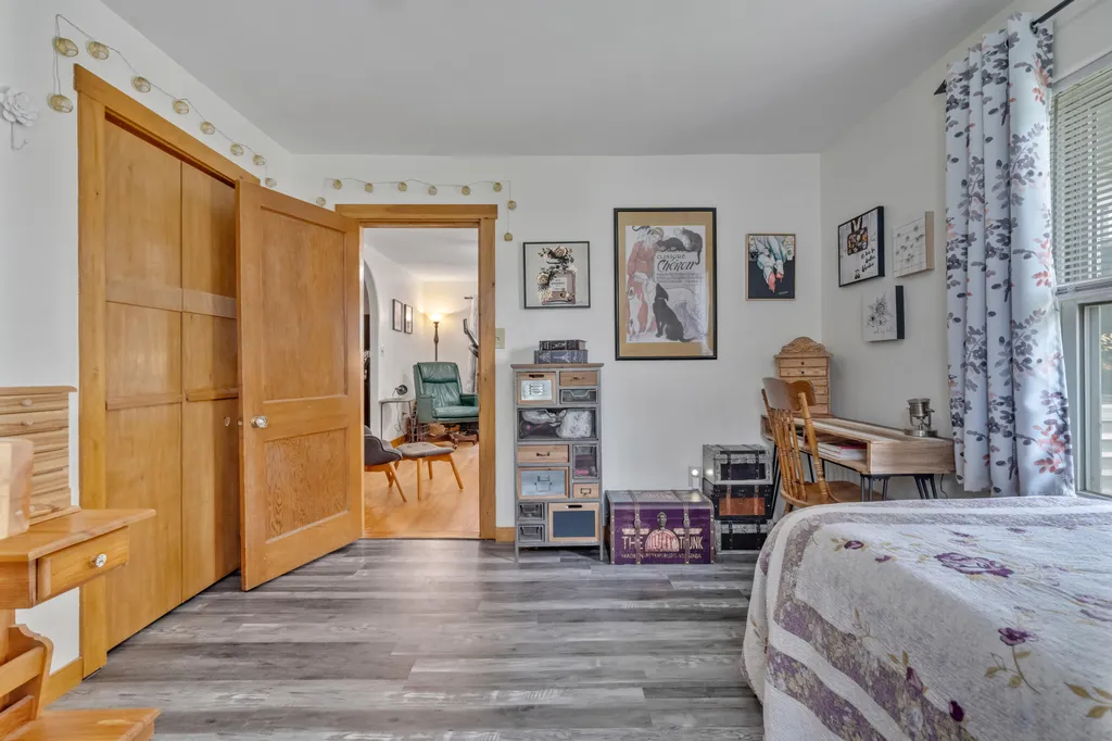 8 Thompson Street Lewiston ME 04240