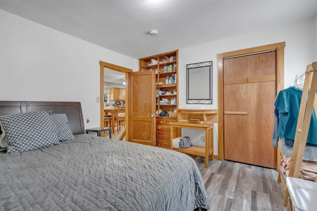 8 Thompson Street Lewiston ME 04240