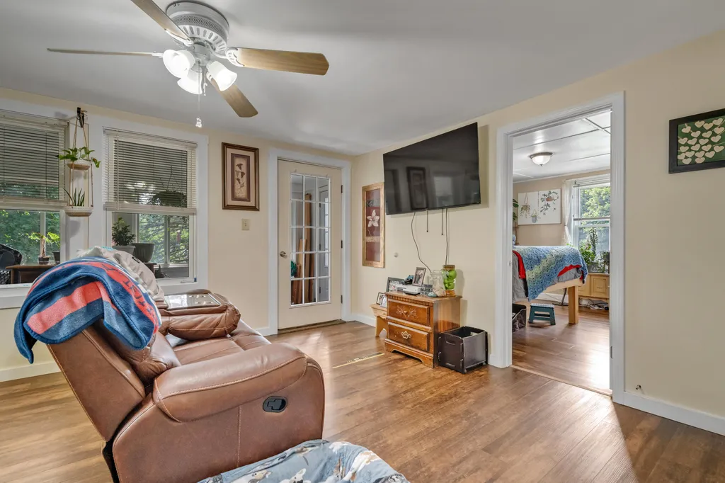 8 Thompson Street Lewiston ME 04240
